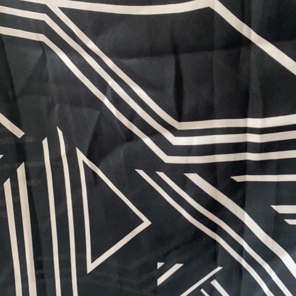 Patterned blouse - Picture 3 of 4